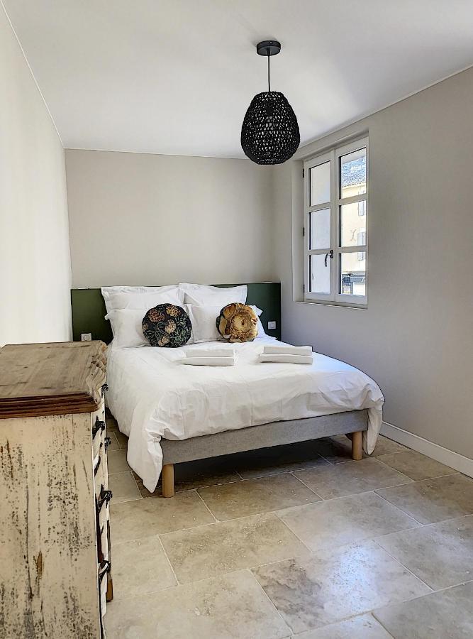 Apartamento Les Estrelles Saint-Rémy-de-Provence Exterior foto