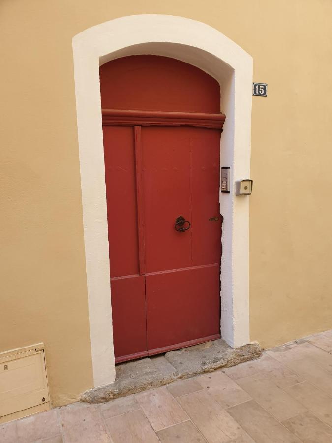 Apartamento Les Estrelles Saint-Rémy-de-Provence Exterior foto